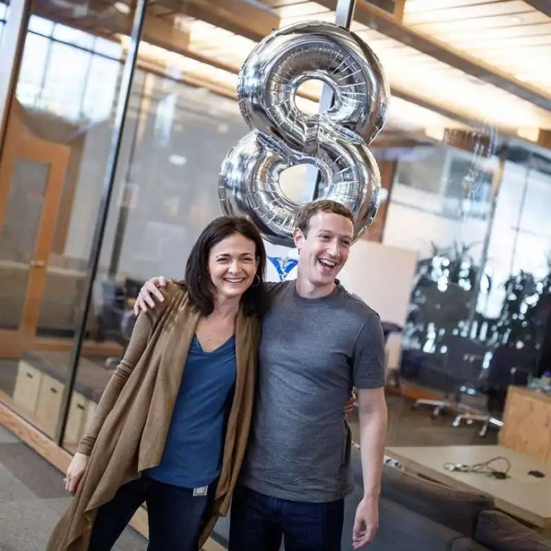 sheryl sandberg e mark zuckerberg 7