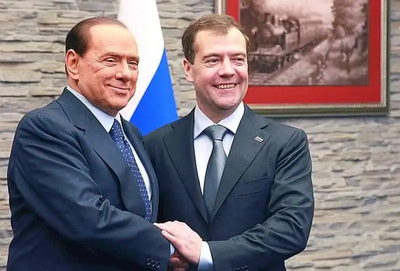 SILVIO BERLUSCONI DMITRY MEDVEDEV 