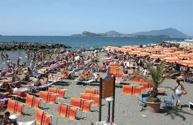 spiagge a bacoli 5