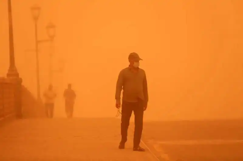 Tempesta di sabbia in Iraq 2