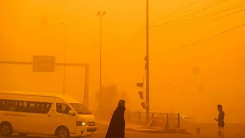 Tempesta di sabbia in Iraq 5