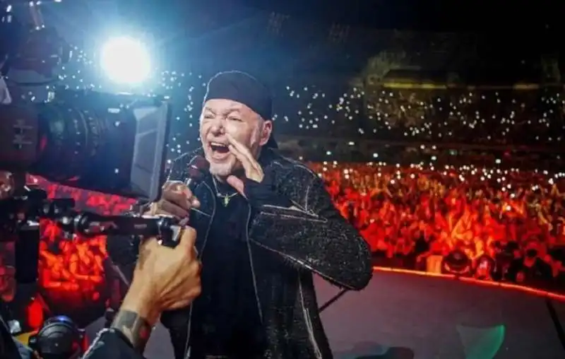 vasco rossi al circo massimo 5