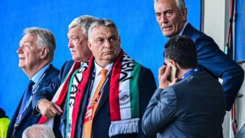 viktor orban italia ungHeria