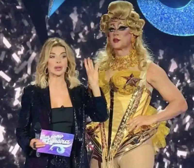 alba parietti con rocco siffredi versione drag queen   non sono una signora   