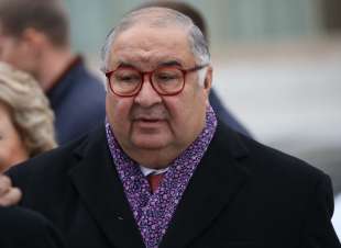 alisher usmanov 5