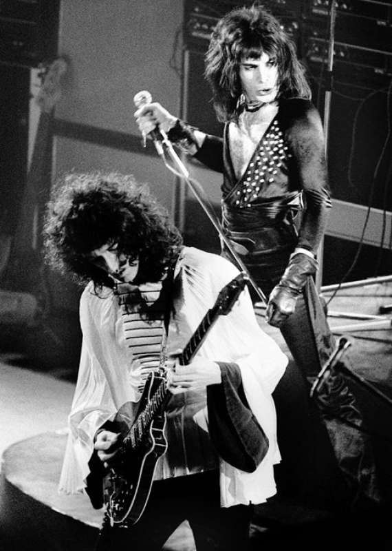 brian may freddie mercury (3)