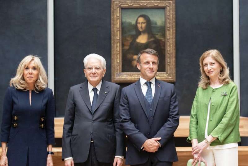 brigitte macron sergio mattarella emmanuel macron laura mattarella louvre