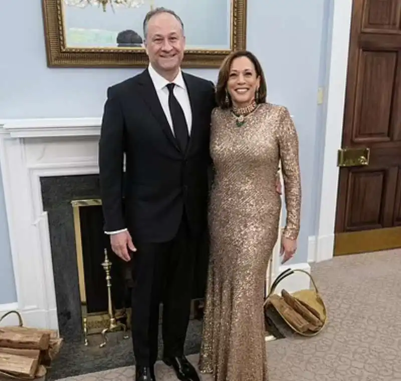 doug emhoff   kamala harris   cena di gala alla casa bianca 