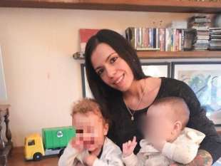 elena uccello la madre del bimbo morto nell incidente a casal palocco