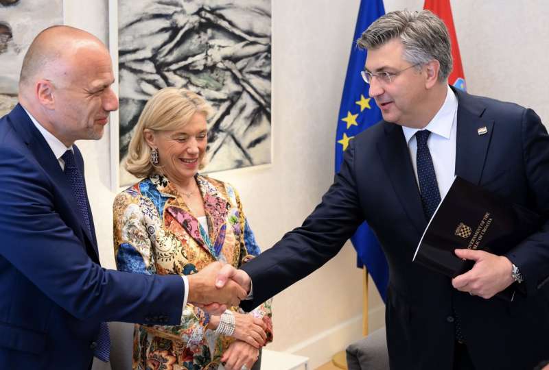 Elisabetta Belloni incontra il premier croato Andrej Plenkovic.