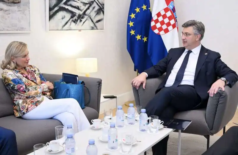 Elisabetta Belloni incontra il premier croato Andrej  Plenkovic 