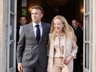 emmanuel macron giorgia meloni