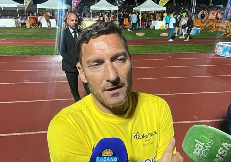 francesco totti ricorda silvio berlusconi