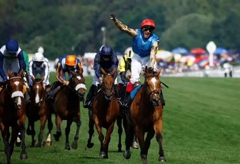 frankie dettori vince la royal ascot 2023 2