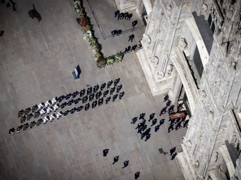 funerali di silvio berlusconi   foto di massimo sestini 10