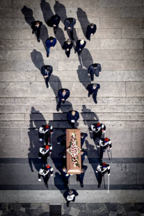 Polizia di Stato, il Calendario 2024 con le foto di Massimo Sestini - Il  Capoluogo