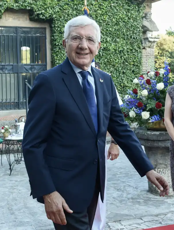 gianni de gennaro a villa taverna per la festa dell indipendenza usa