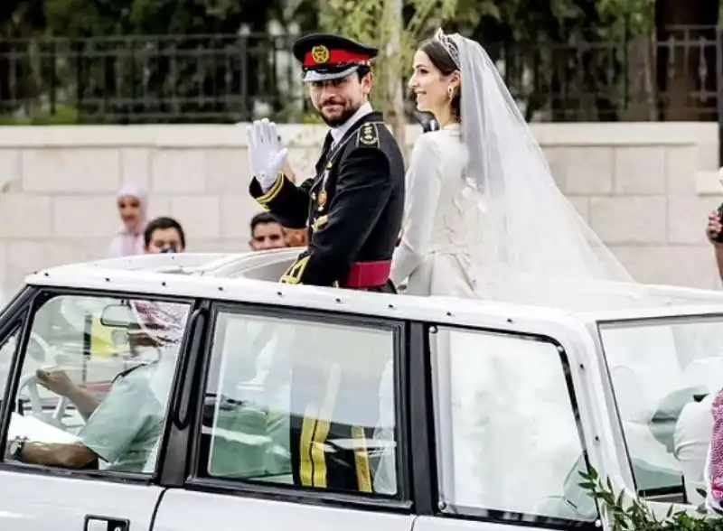 giordania, matrimonio del principe hussein di giordania con rajwa al saif    9