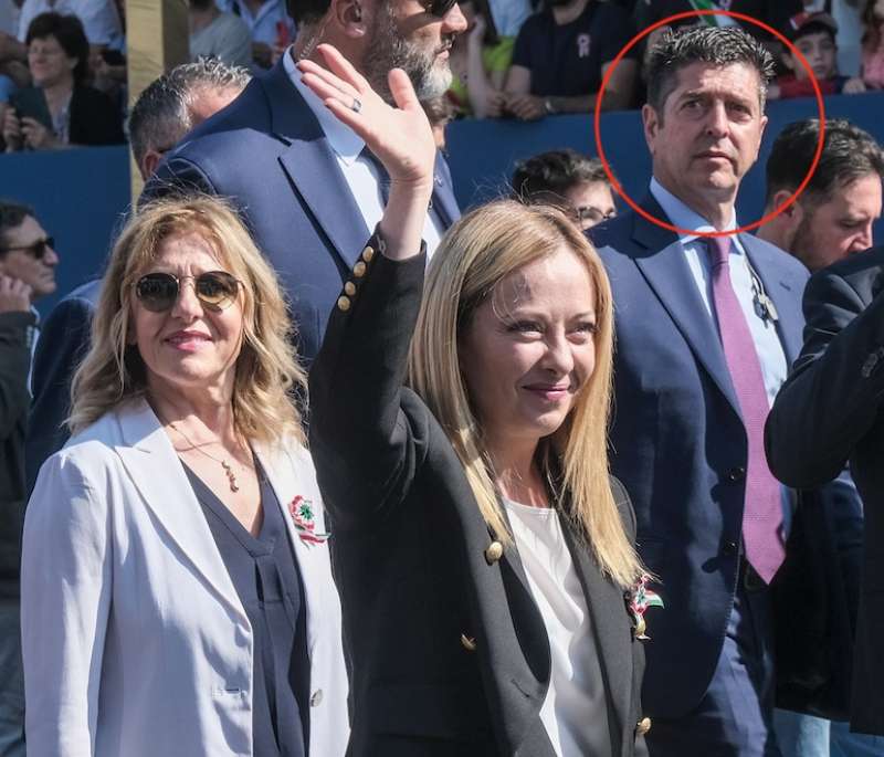 giorgia meloni tra patrizia scurti e il marito capo scorta