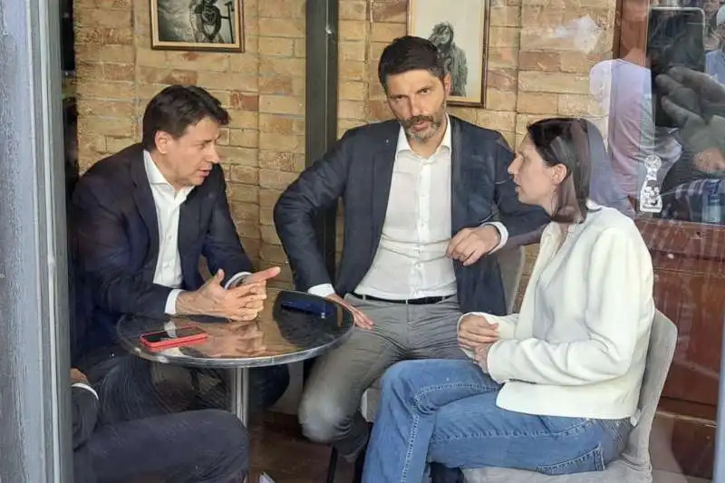 giuseppe conte roberto gravina  elly schlein 