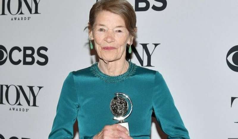 glenda jackson 4