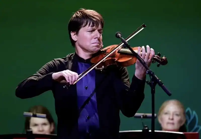 il violinista joshua bell suona alla cena di gala per narendra modi   cena di gala alla casa bianca 