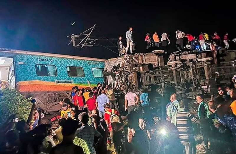 incidente ferroviario a balasore india 1