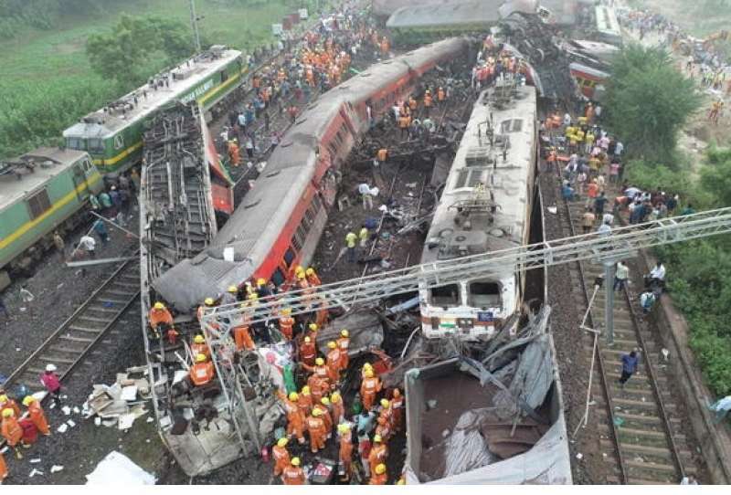 incidente ferroviario a balasore india 3