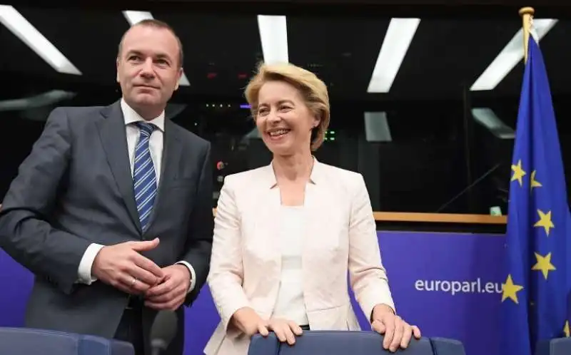 Manfred Weber e Ursula von der leyen 