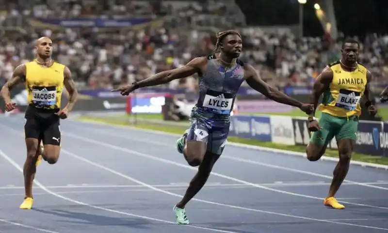 MARCELL JACOBS DIAMOND LEAGUE PARIGI 