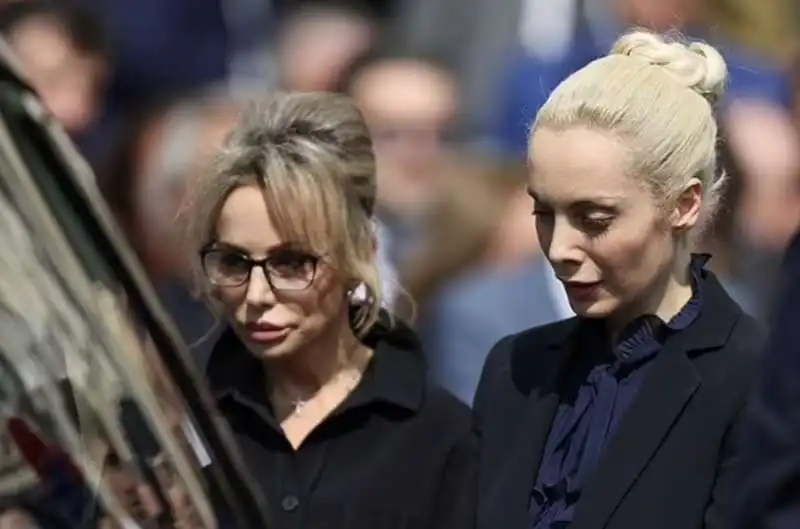 marina berlusconi   marta fascina   funerali silvio berlusconi