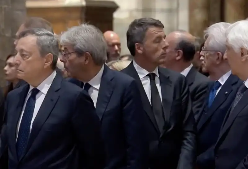 MARIO DRAGHI PAOLO GENTILONI MATTEO RENZI MARIO MONTI UGO ZAMPETTI AL FUNERALE DI SILVIO BERLUSCONI