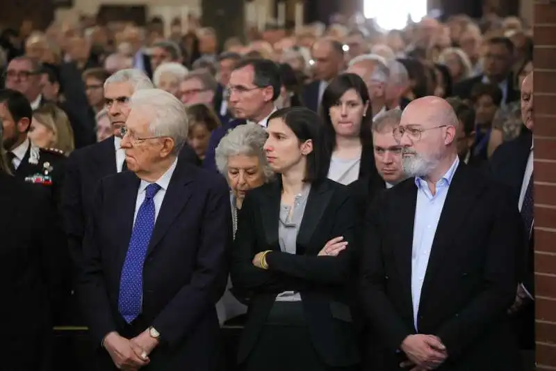 mario monti pierferdinando casini elly schlein stefano bonaccini ai funerali della moglie di romano prodi flavia franzoni