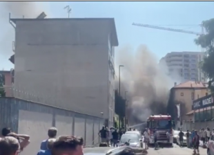 milano incendio IN VIA GIAN RINALDO CARLI