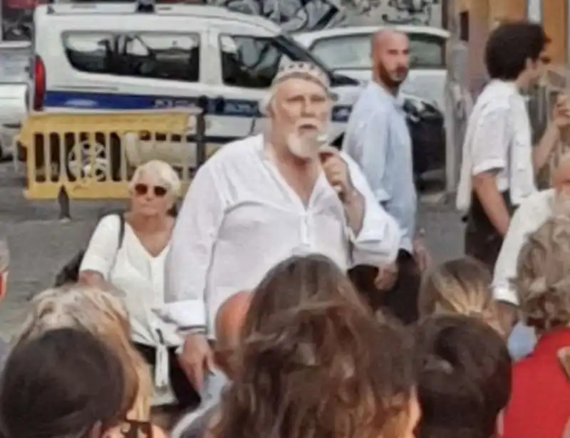 MONI OVADIA ALLA MANIFESTAZIONE CONTRO L'INVIO DELLE ARMI ALL'UCRAINA - PIAZZA SANT IMMACOLATA - SAN LORENZO 