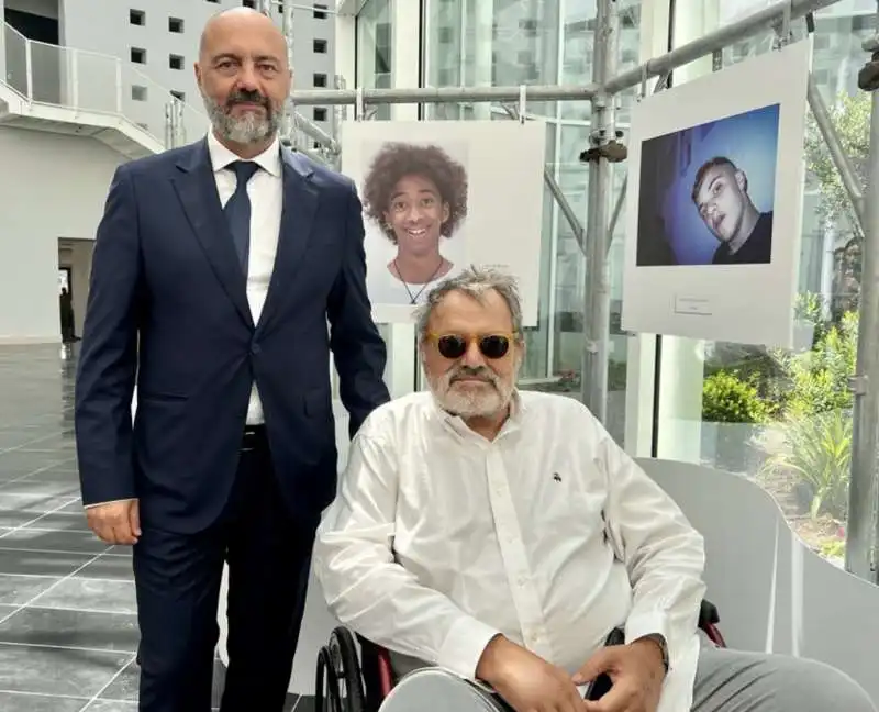 Ranieri Roberto Ricciardi oliviero toscani a scampia 