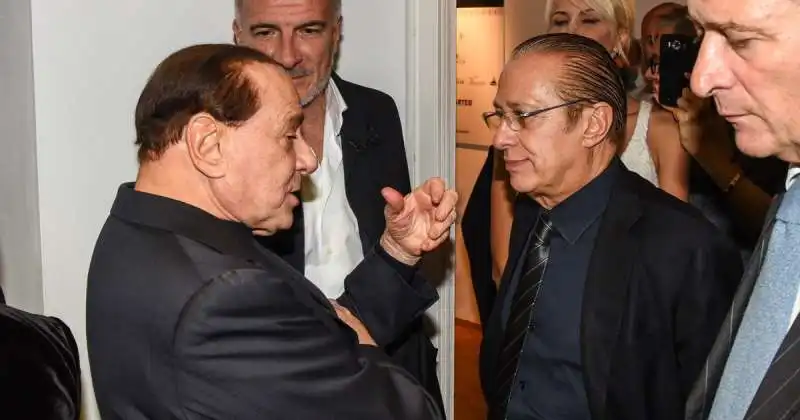 PAOLO E SILVIO BERLUSCONI 