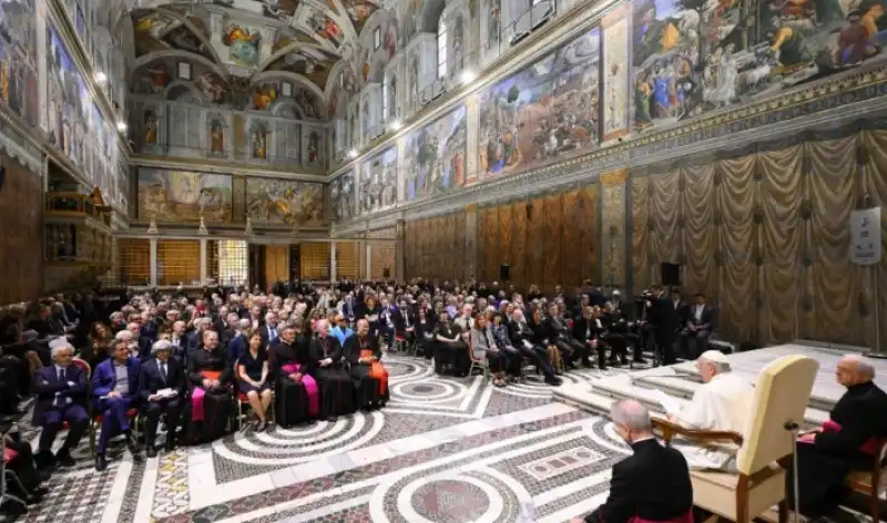 PAPA FRANCESCO RICEVE GLI ARTISTI IN VATICANO