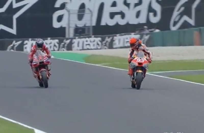 PECCO BAGNAIA MARC MARQUEZ