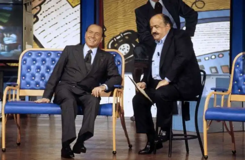 silvio berlusconi e maurizio costanzo