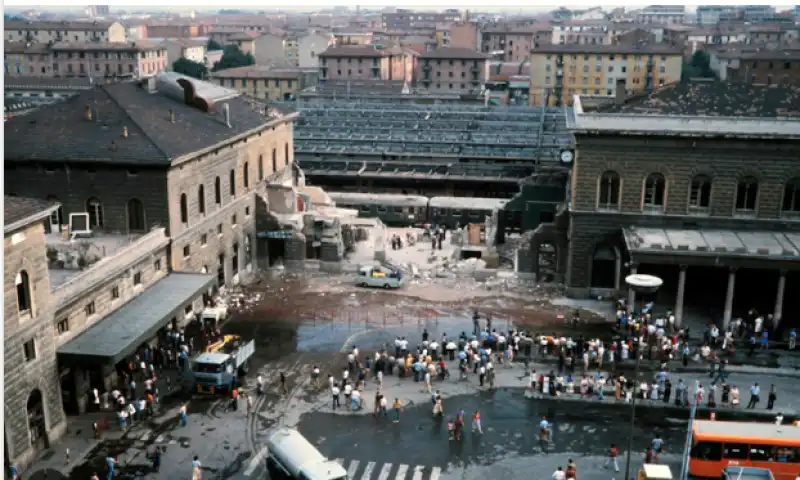 strage stazione di bologna