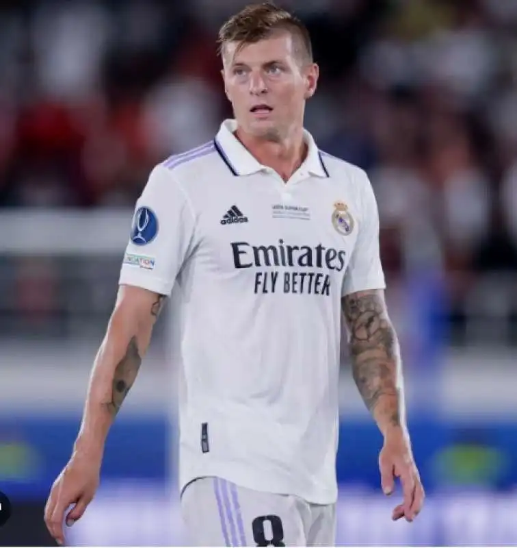 TONI KROOS