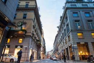 via monte napoleone milano