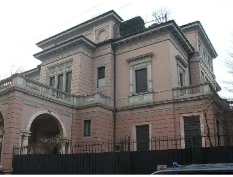 villa borletti villa berlusconi via rovani milano