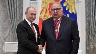 vladimir putin alisher usmanov