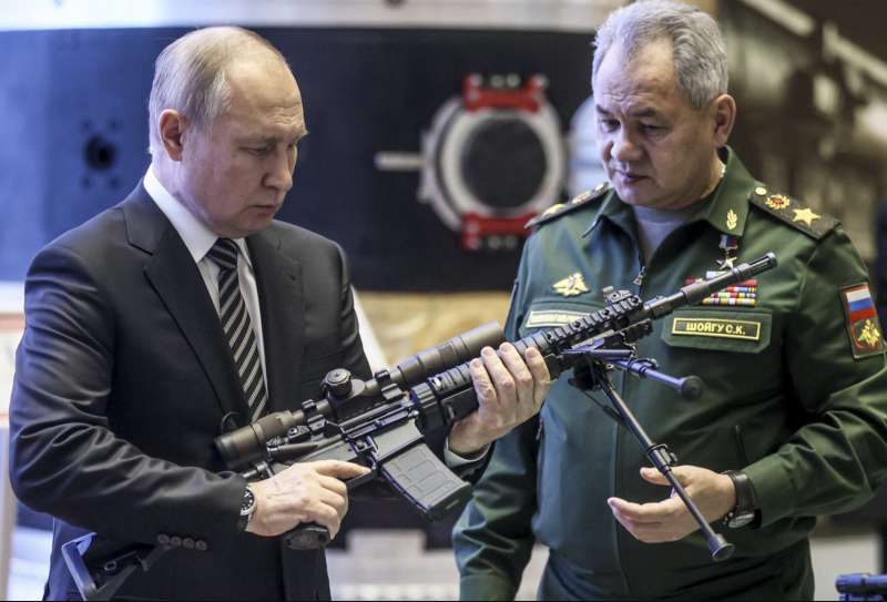 VLADIMIR PUTIN SERGEI SHOIGU