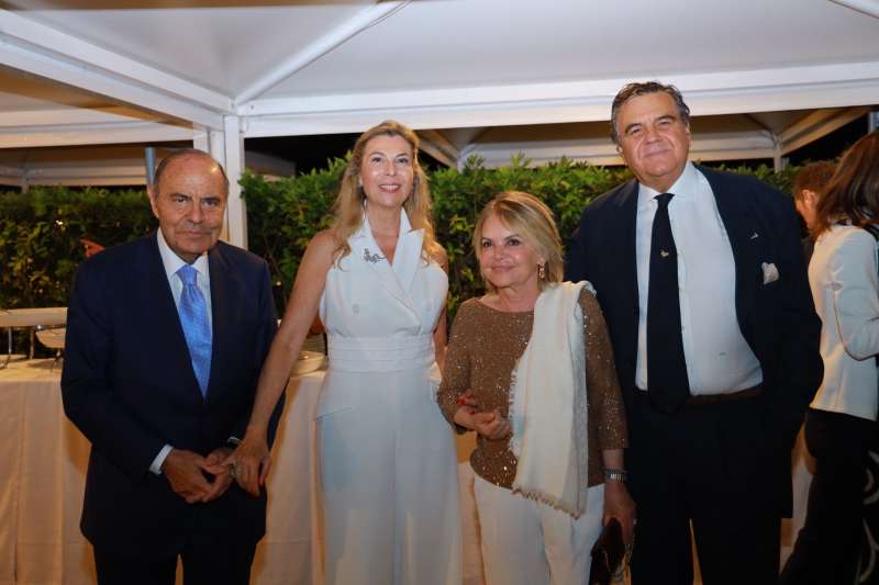 3 bruno vespa, claudia varini, augusta vespa e stefano varini