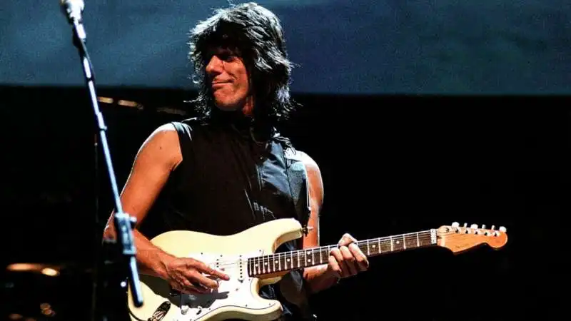 ancora in fuga – la storia di jeff beck