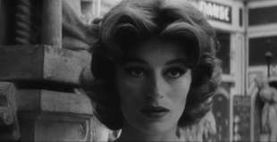 anouk aimee in lola, donna di vita