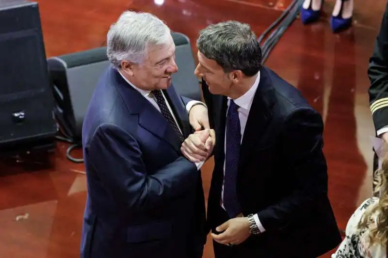 ANTONIO TAJANI MATTEO RENZI 